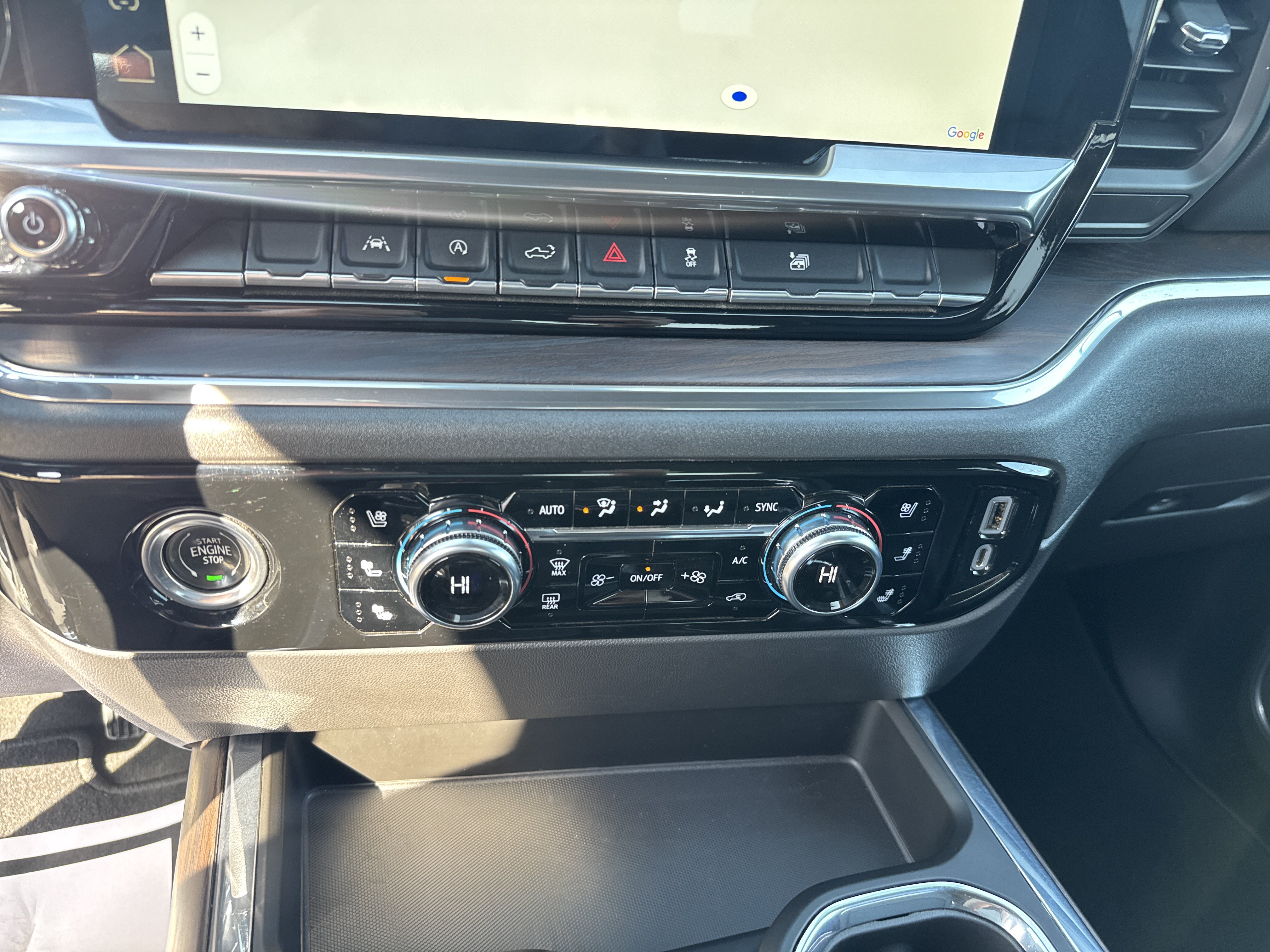Used 2023 GMC Sierra 1500 SLT w/ SLT Premium Package AWD/4WD image 25