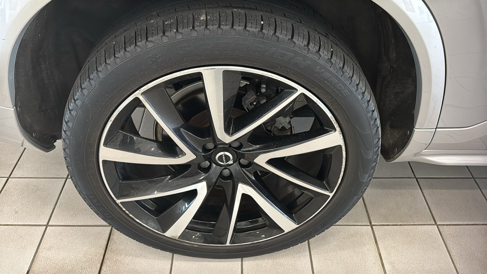 Used 2023 Volvo XC90 B6 Plus w/ Protection Package AWD/4WD image 32