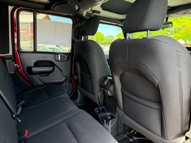 Used 2021 Jeep Wrangler Unlimited Sport AWD/4WD image 27