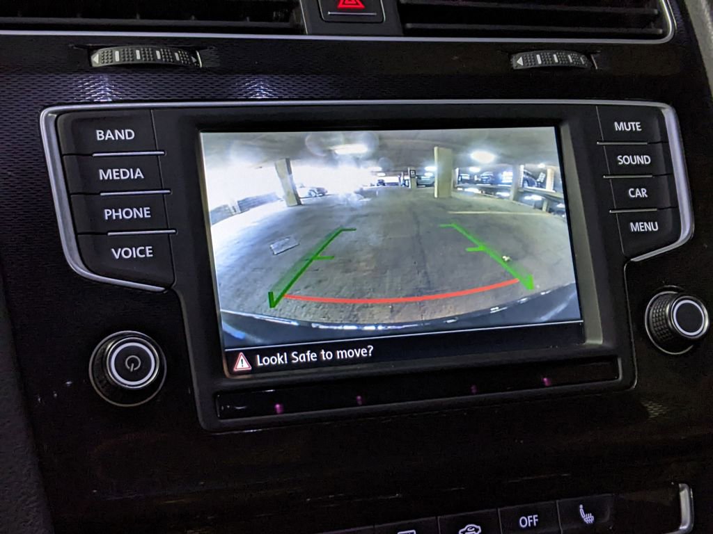 Used 2016 Volkswagen GTI Autobahn image 18