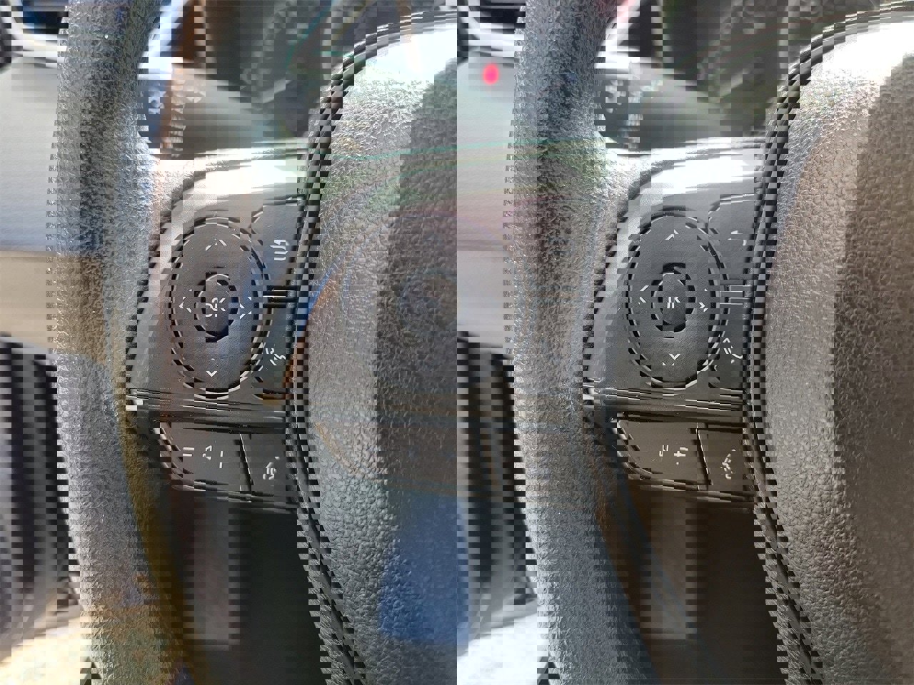 Used 2022 Toyota Corolla LE image 19