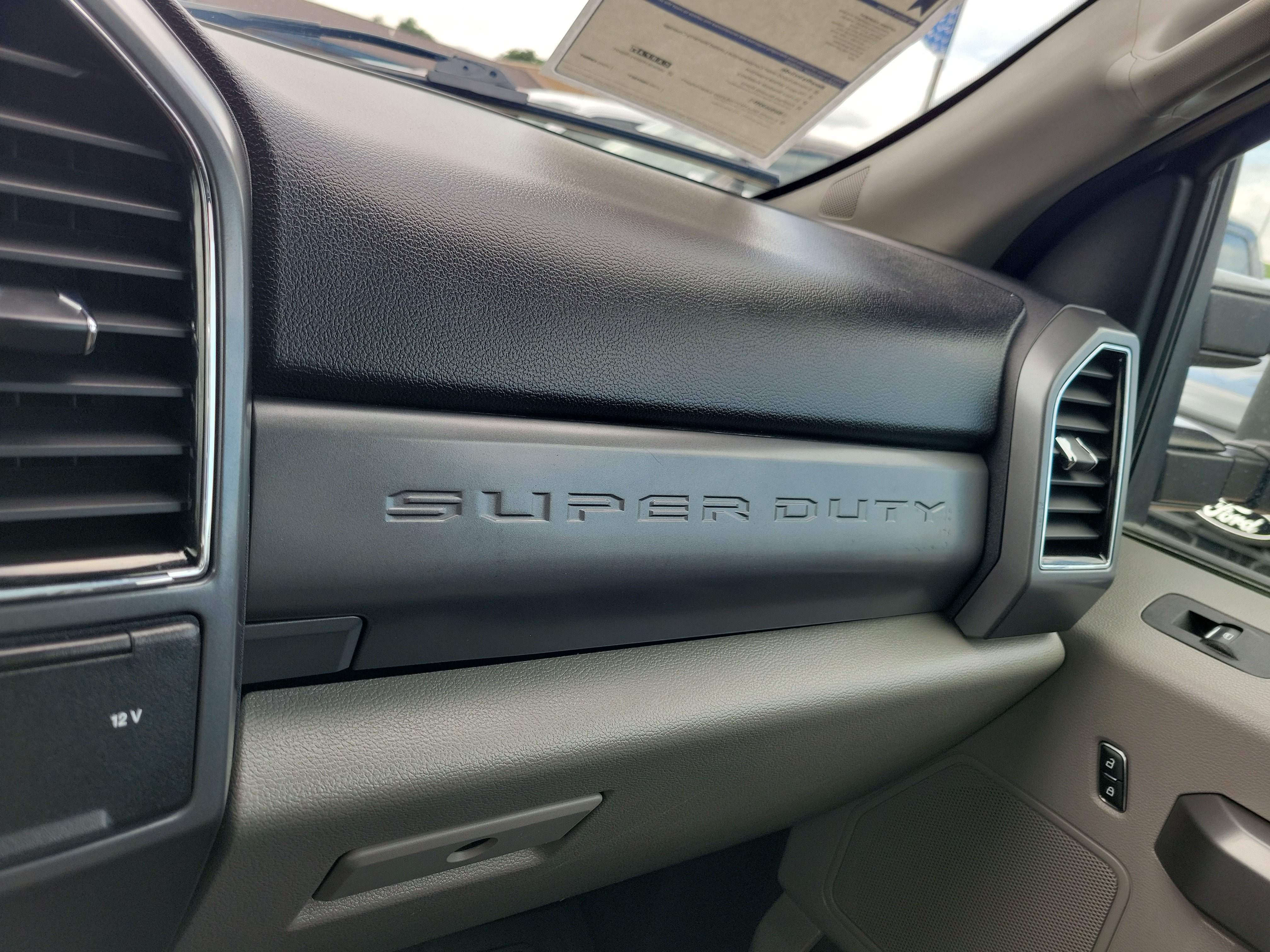 Certified 2019 Ford F250 XLT AWD/4WD image 22