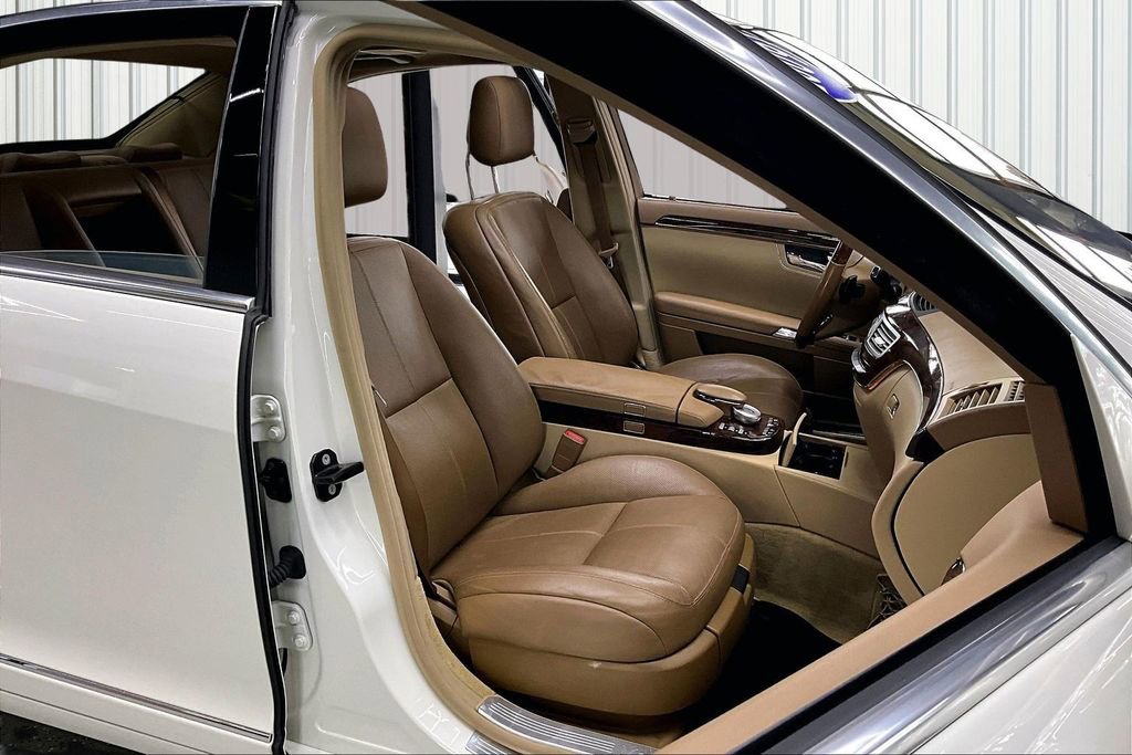 Used 2009 Mercedes-Benz S 550 4MATIC image 31