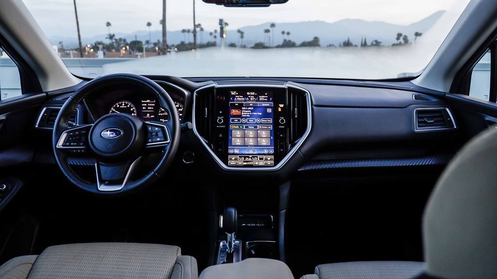 Used 2025 Subaru Ascent Premium image 15