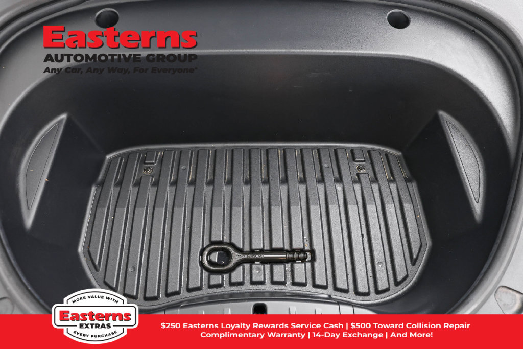 Used 2023 Tesla Model 3 Standard Range RWD image 8