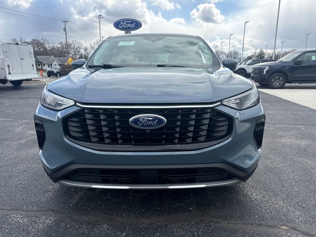 Used 2023 Ford Escape Active w/ Tech Pack #2 image 3