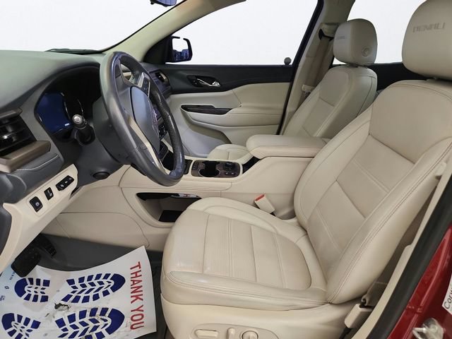 Used 2021 GMC Acadia Denali w/ Denali Technology Package FWD image 11