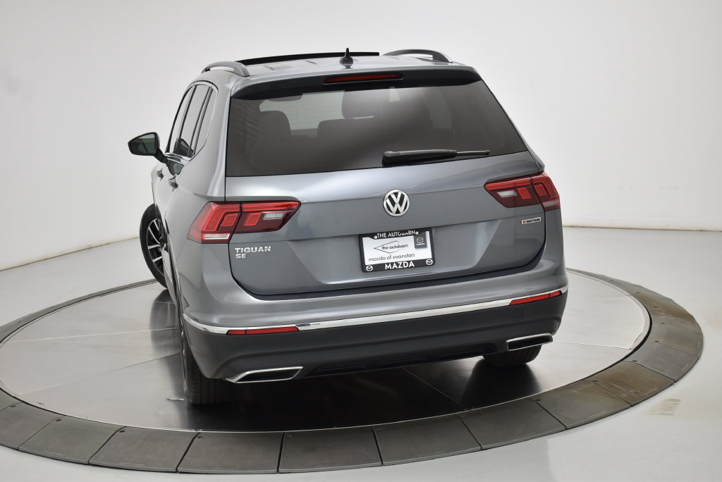 Used 2021 Volkswagen Tiguan SE w/ Panoramic Sunroof Package AWD/4WD image 7