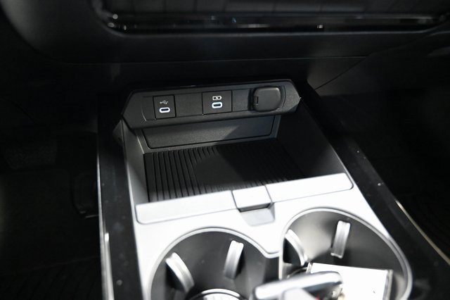 New 2026 Toyota Prius LE image 20