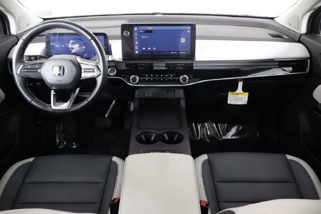 Used 2025 Honda Prologue Touring image 16