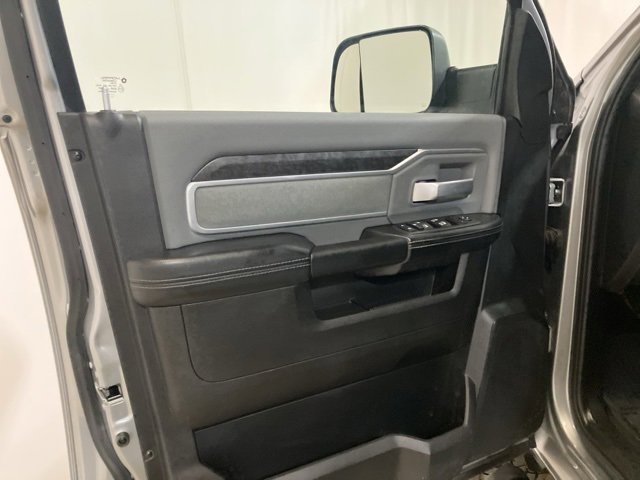 Used 2022 RAM 2500 Big Horn w/ Level A Equipment Group image 9