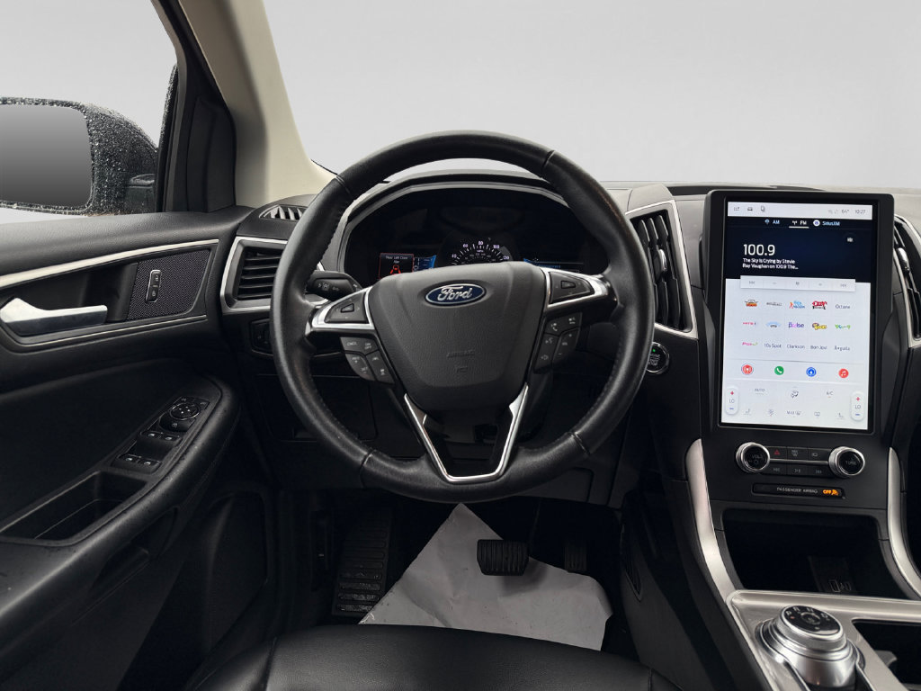 Used 2024 Ford Edge SEL AWD/4WD image 15