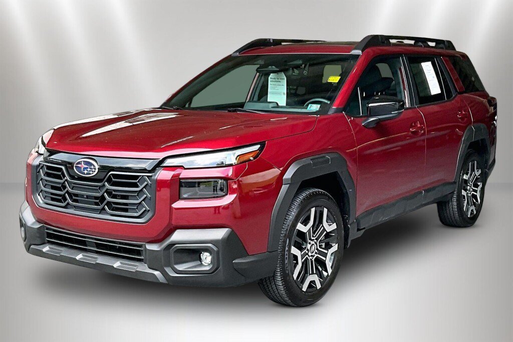 Certified 2026 Subaru Outback Touring XT AWD/4WD image 3