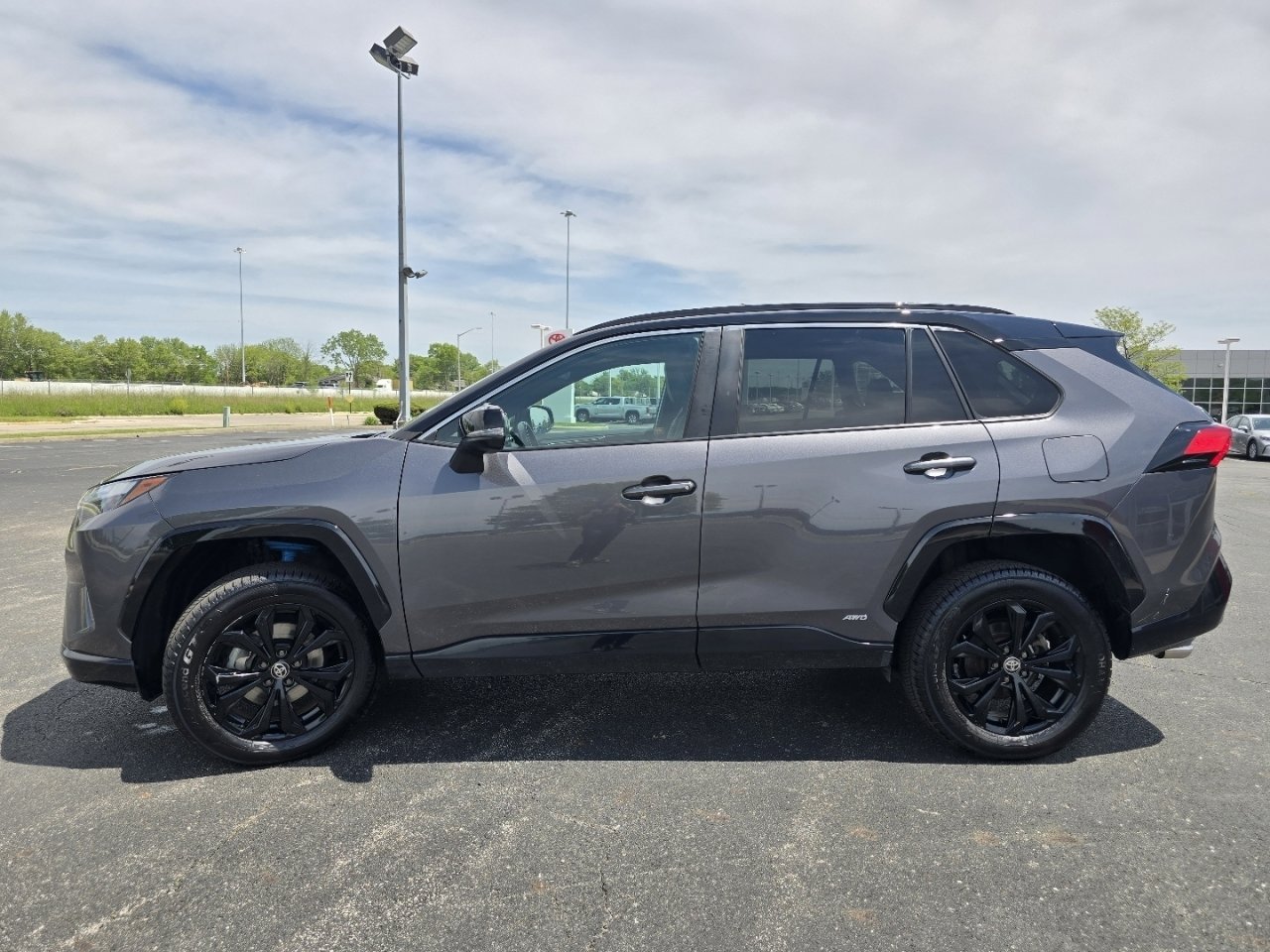 Certified 2022 Toyota RAV4 XSE AWD/4WD image 13
