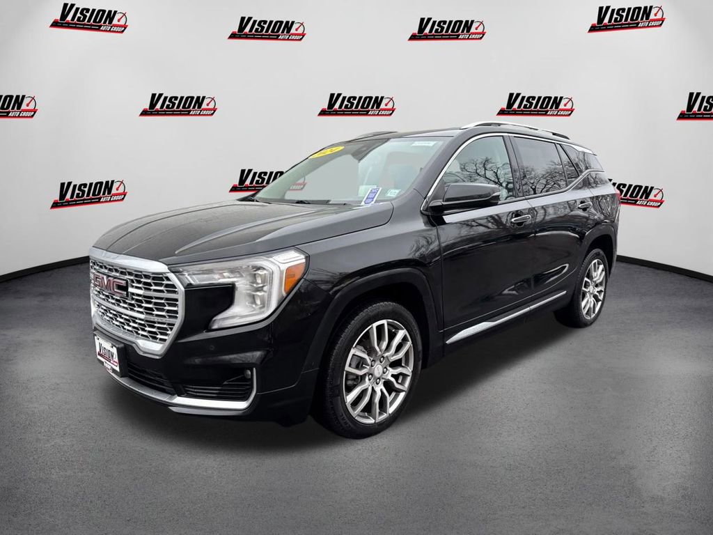 Used 2024 GMC Terrain Denali