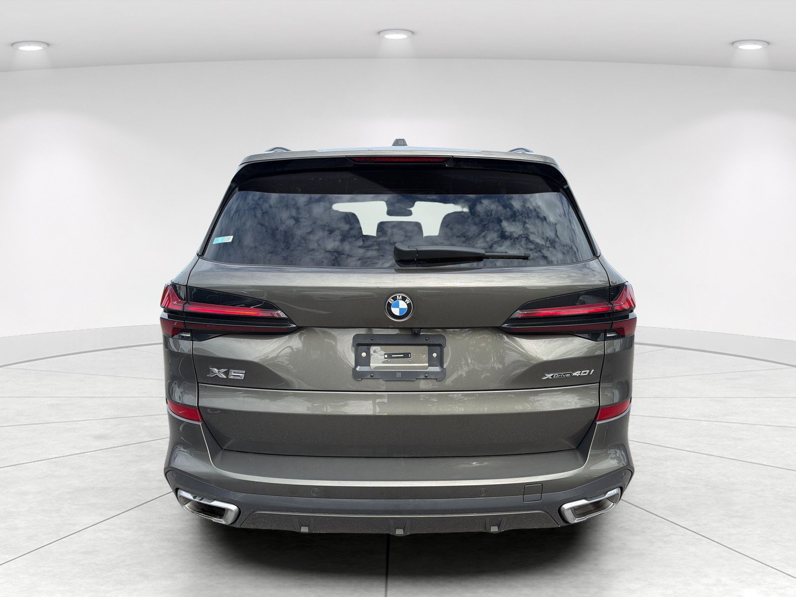 Used 2026 BMW X5 xDrive40i AWD/4WD image 5