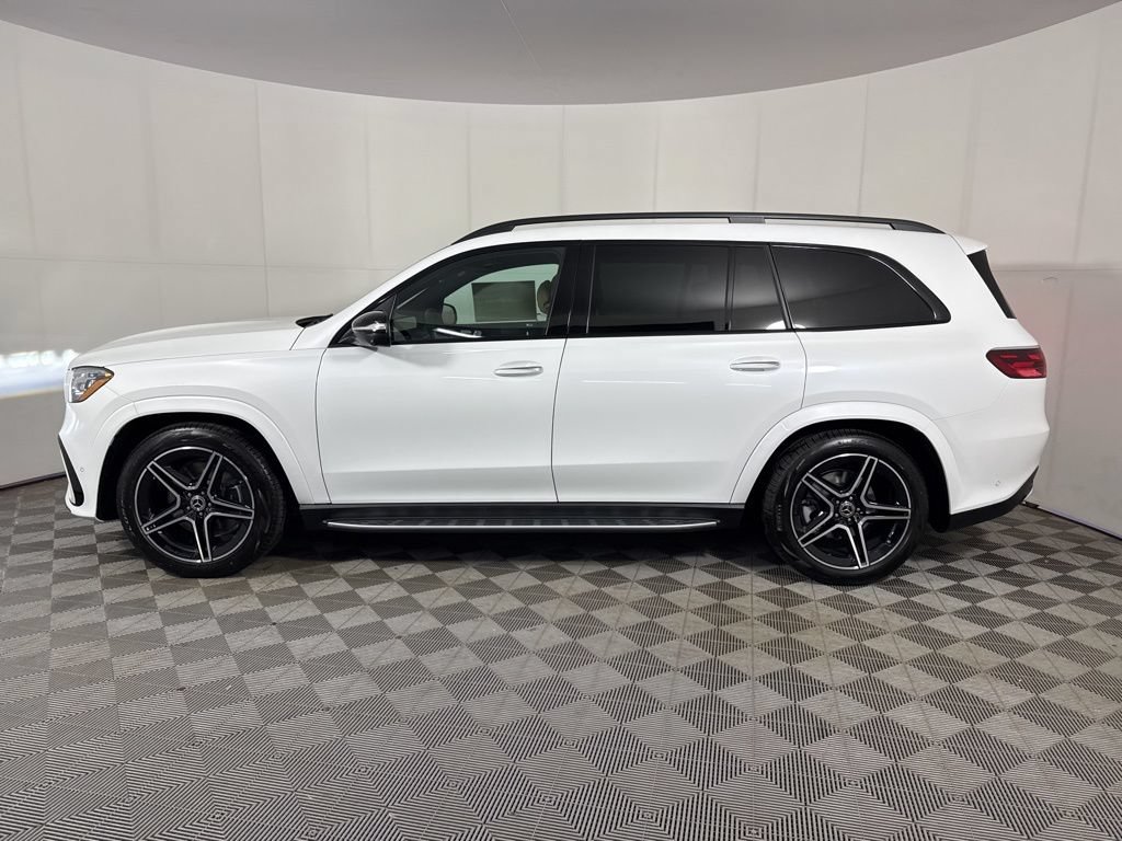 New 2026 Mercedes-Benz GLS 450 4MATIC image 2