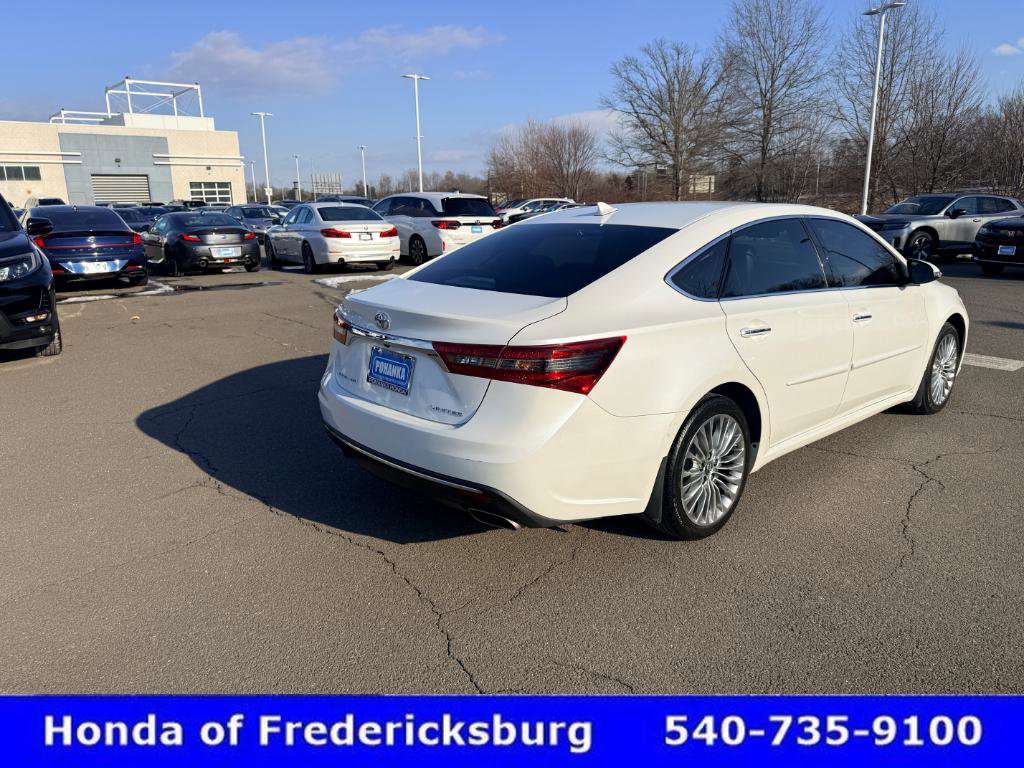 Used 2016 Toyota Avalon Limited w/ Toyota Safety Sense Package image 6