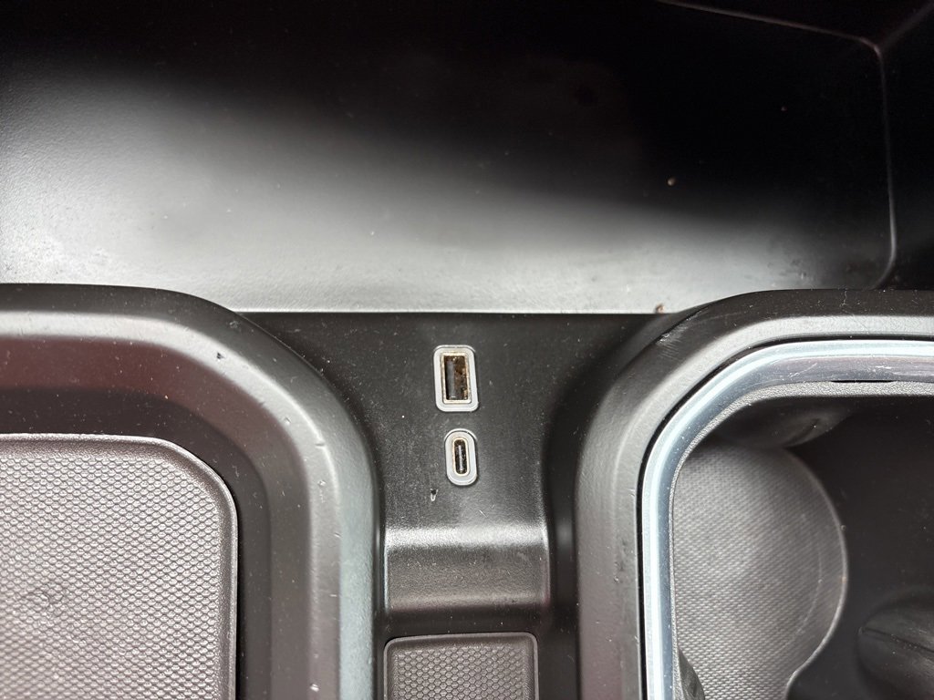 Used 2024 GMC Sierra 3500 Denali Ultimate image 27