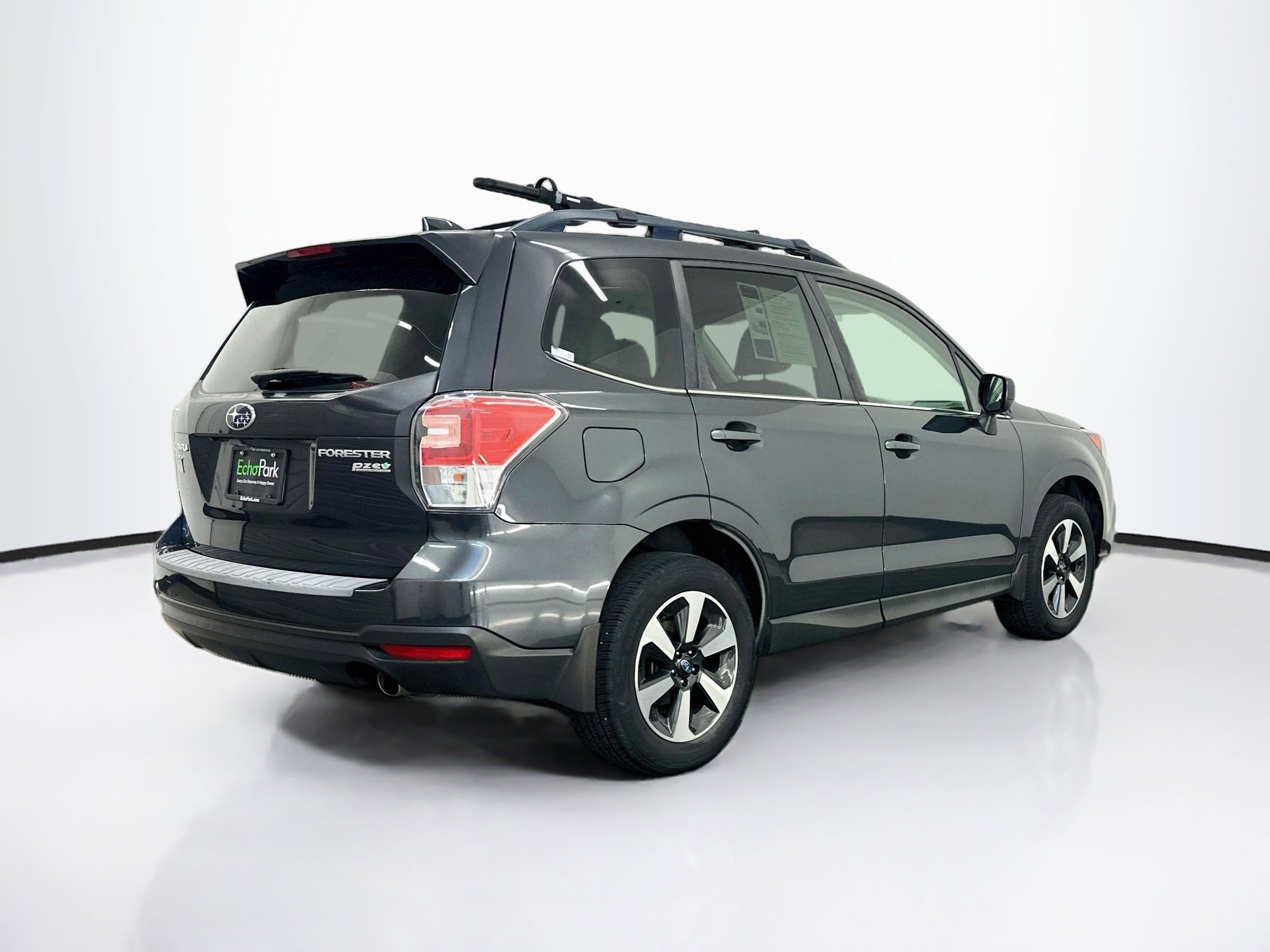 Used 2017 Subaru Forester 2.5i Limited w/ Rugged Package #2 AWD/4WD image 9