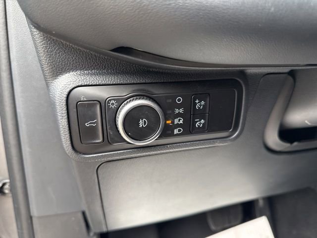 Used 2025 Ford Explorer ST image 32