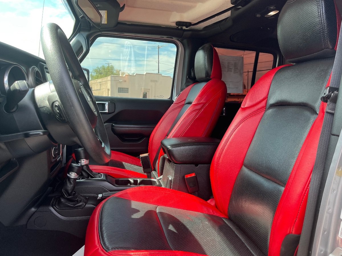 Used 2018 Jeep Wrangler Unlimited Sport AWD/4WD image 23