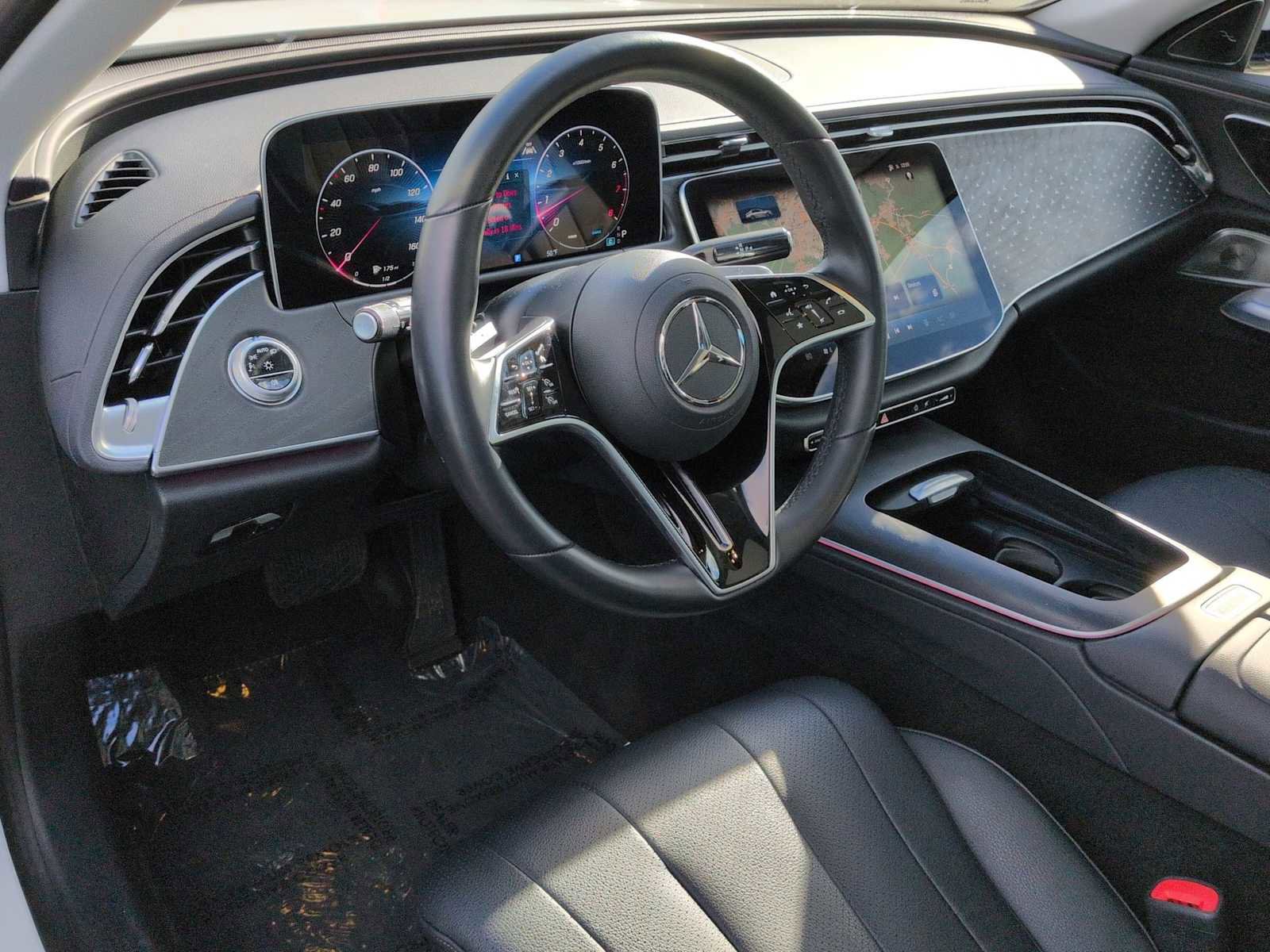 Used 2024 Mercedes-Benz E 350 4MATIC Sedan image 15