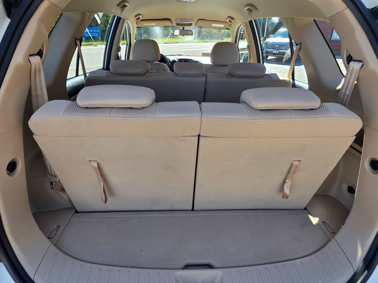 Used 2008 Kia Rondo EX FWD image 17