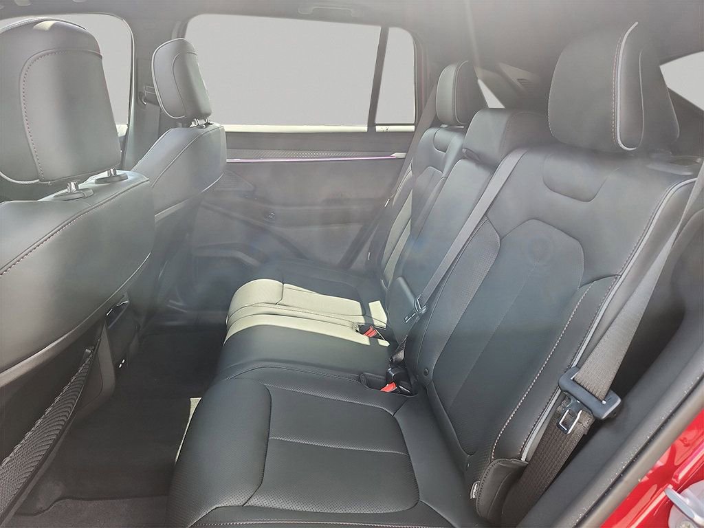 Used 2025 Jeep Wagoneer S Limited image 14