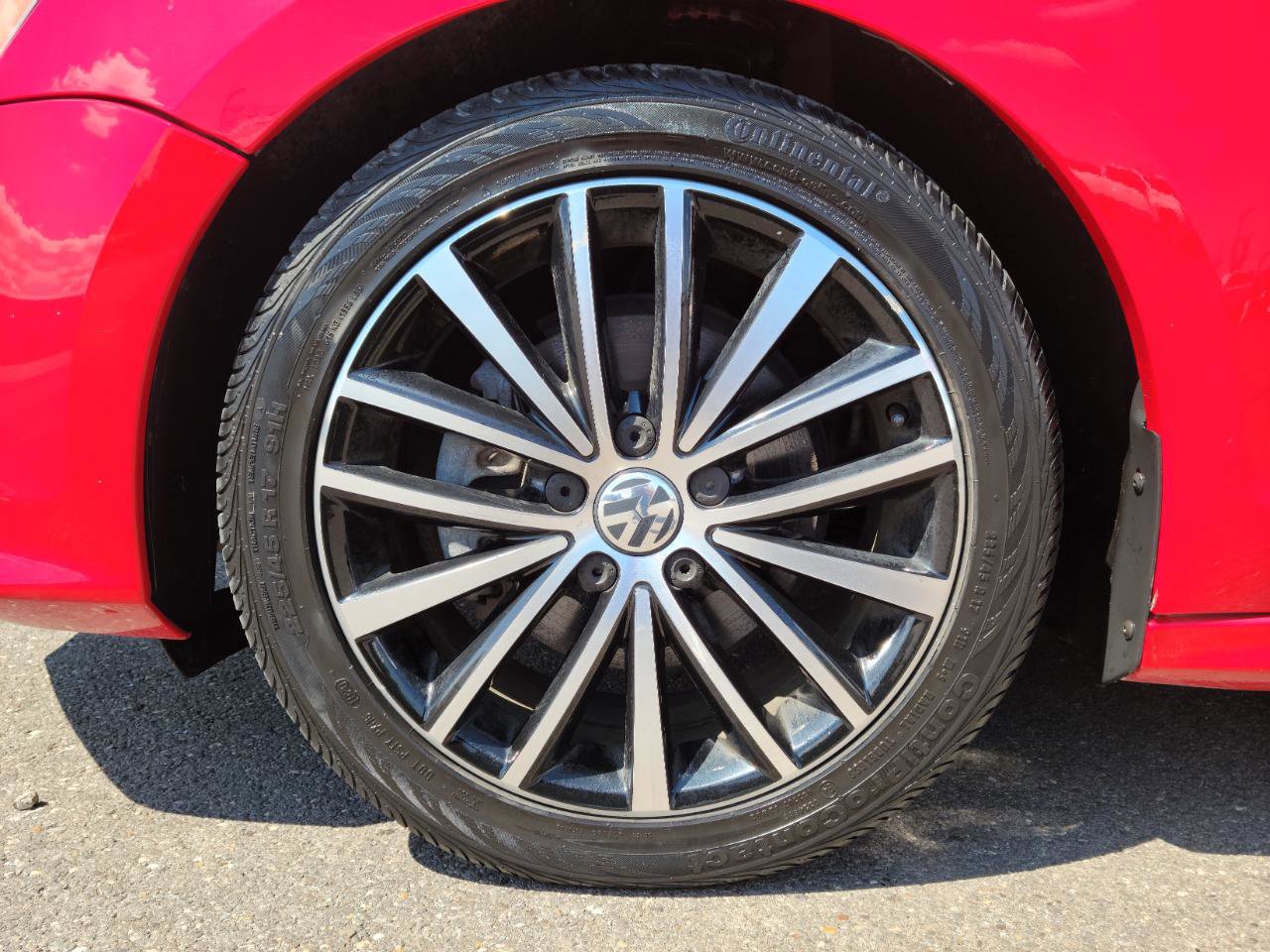 Used 2016 Volkswagen Jetta Sport image 16