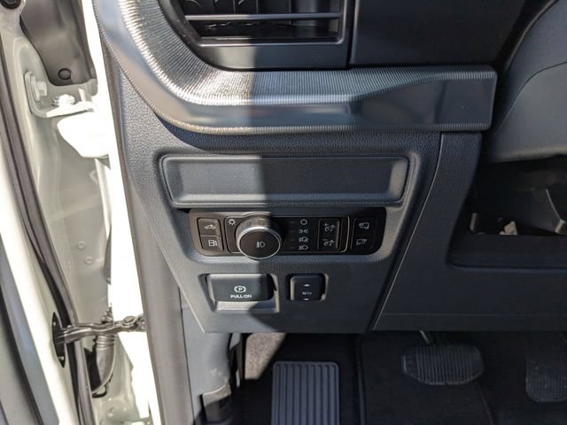 New 2025 Ford F150 Lariat w/ Equipment Group 502A High AWD/4WD image 29