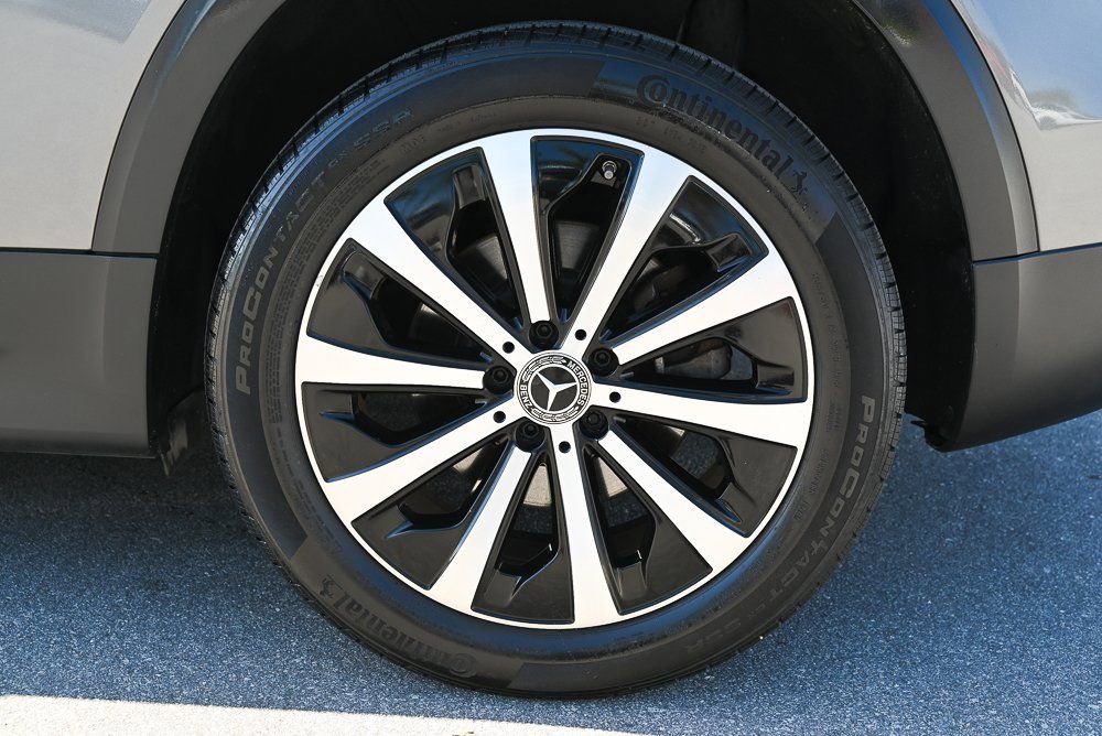 Used 2022 Mercedes-Benz GLB 250 image 10
