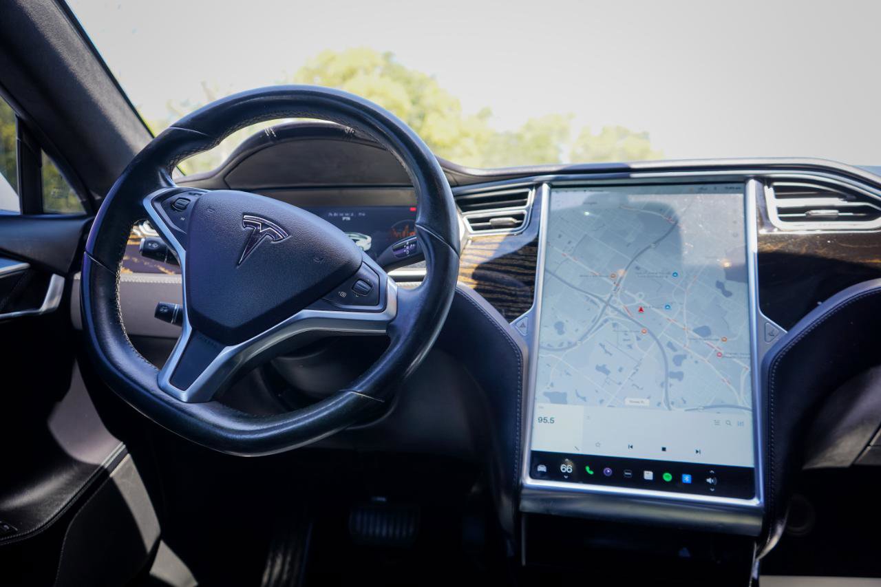 Used 2016 Tesla Model S 75 RWD image 10