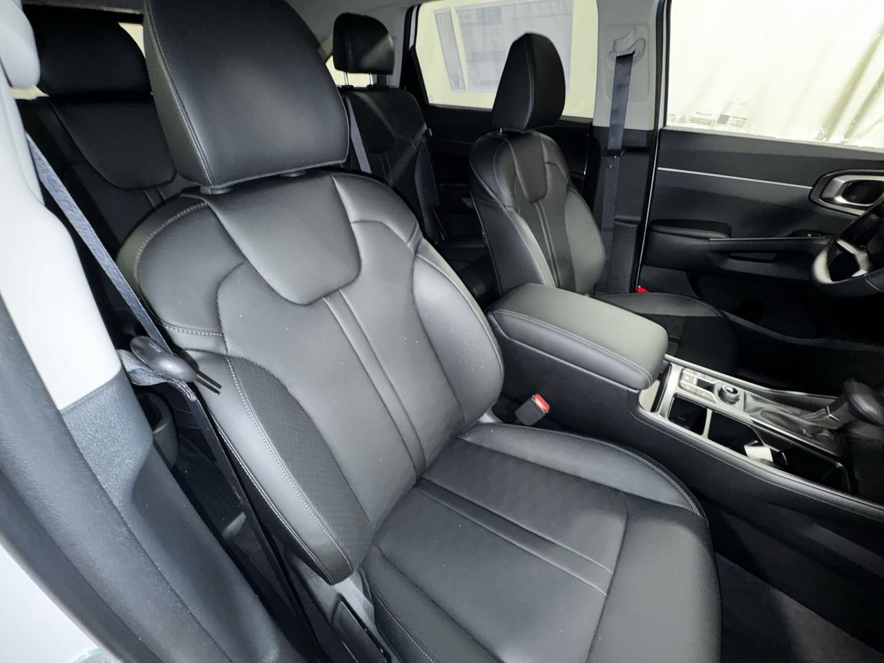 New 2026 Kia Sorento S image 30