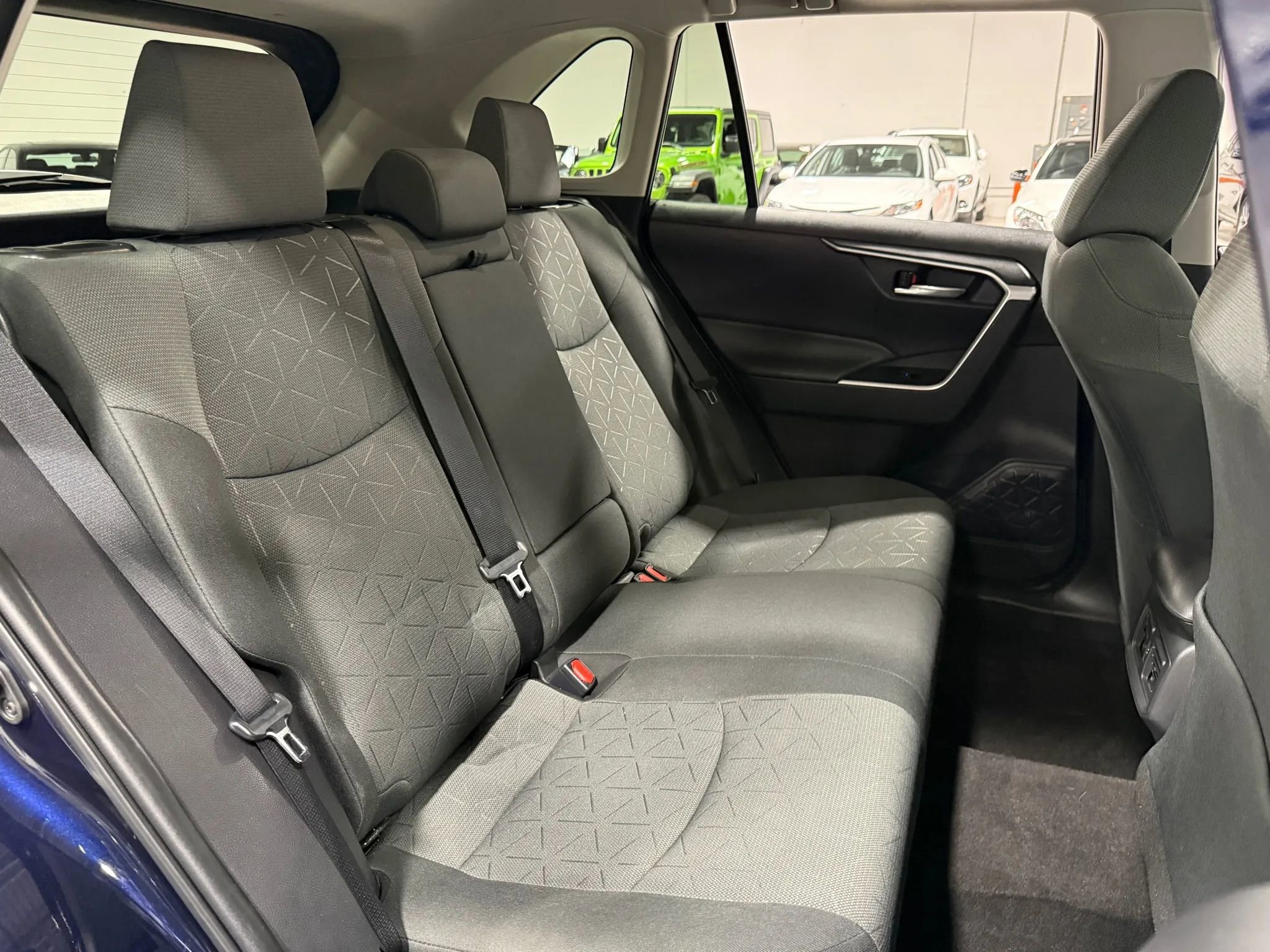 Used 2022 Toyota RAV4 XLE w/ Convenience Package image 58