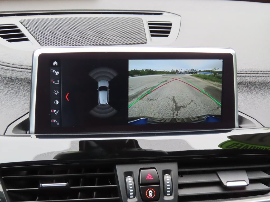 Used 2021 BMW X2 xDrive28i AWD/4WD image 6