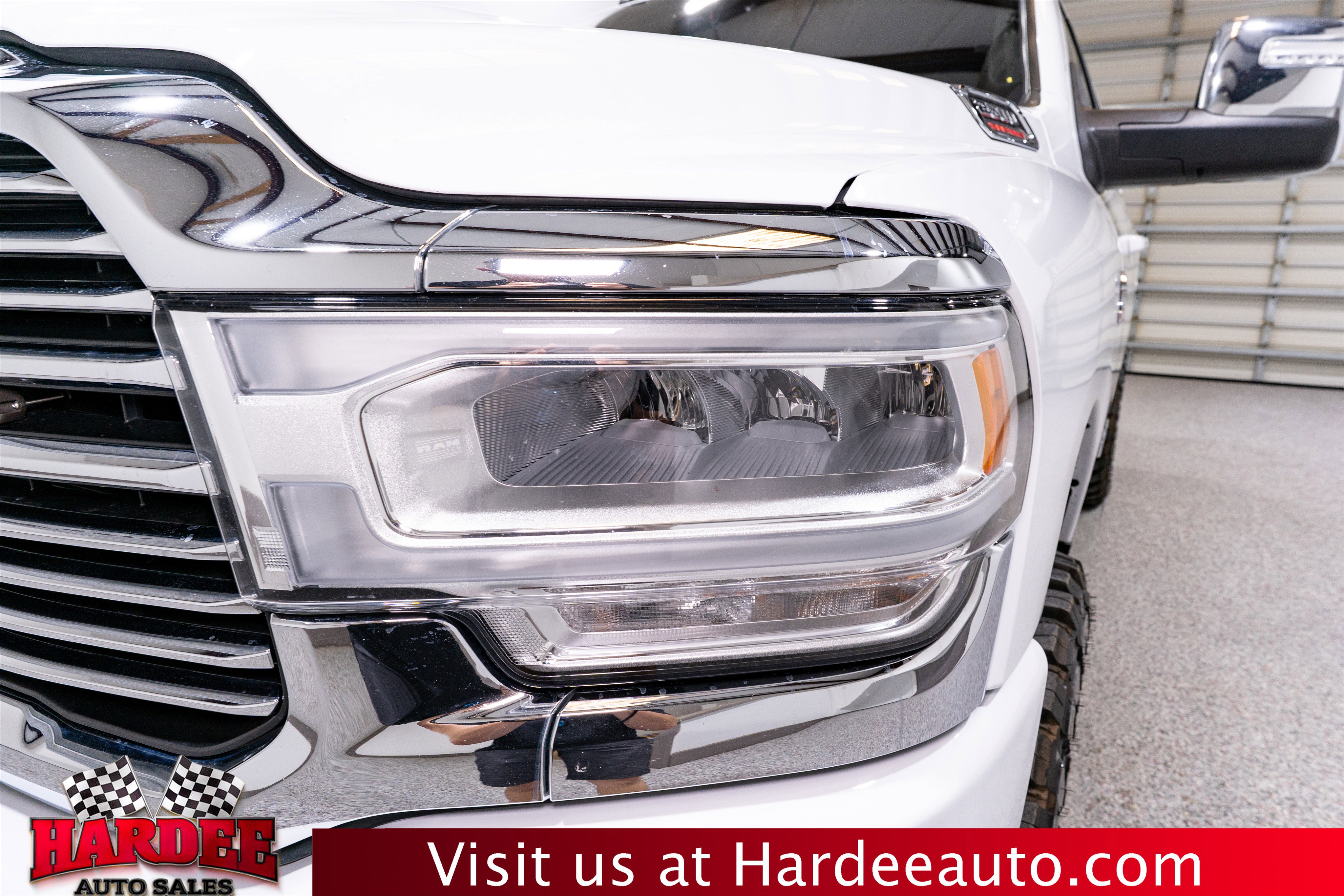 Used 2023 RAM 2500 Laramie AWD/4WD image 8