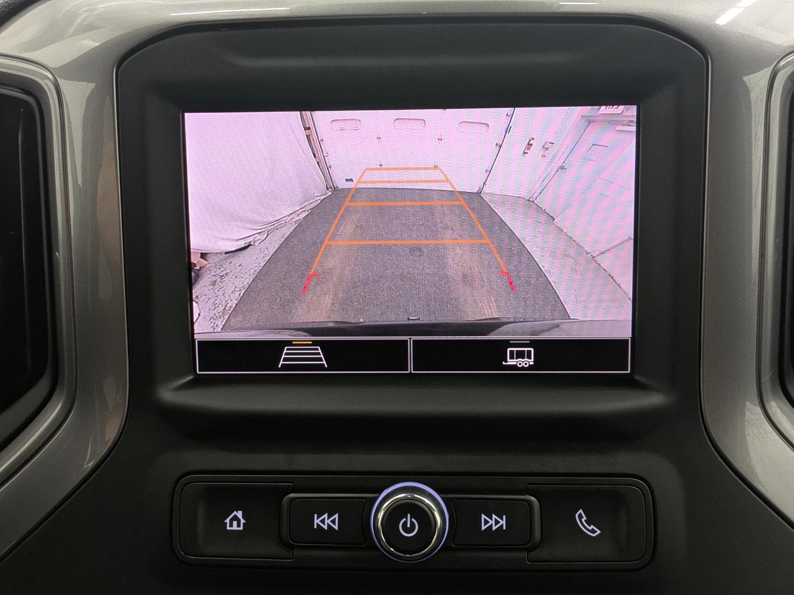 Used 2024 Chevrolet Silverado 1500 Custom image 7