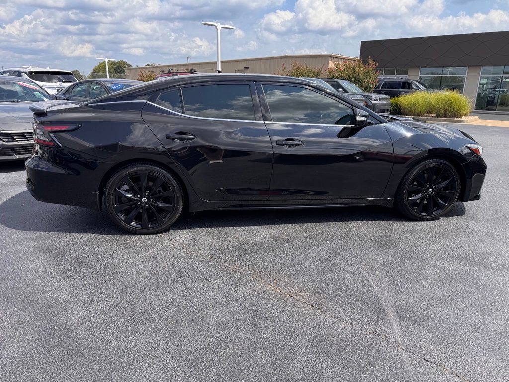 Used 2019 Nissan Maxima SR w/ Premium Package FWD image 6