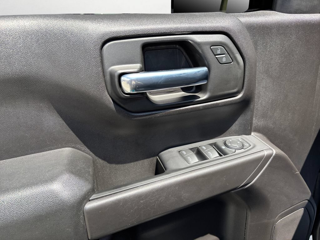Used 2022 Chevrolet Silverado 1500 Custom Trail Boss w/ LPO, Dark Essentials Package AWD/4WD image 23