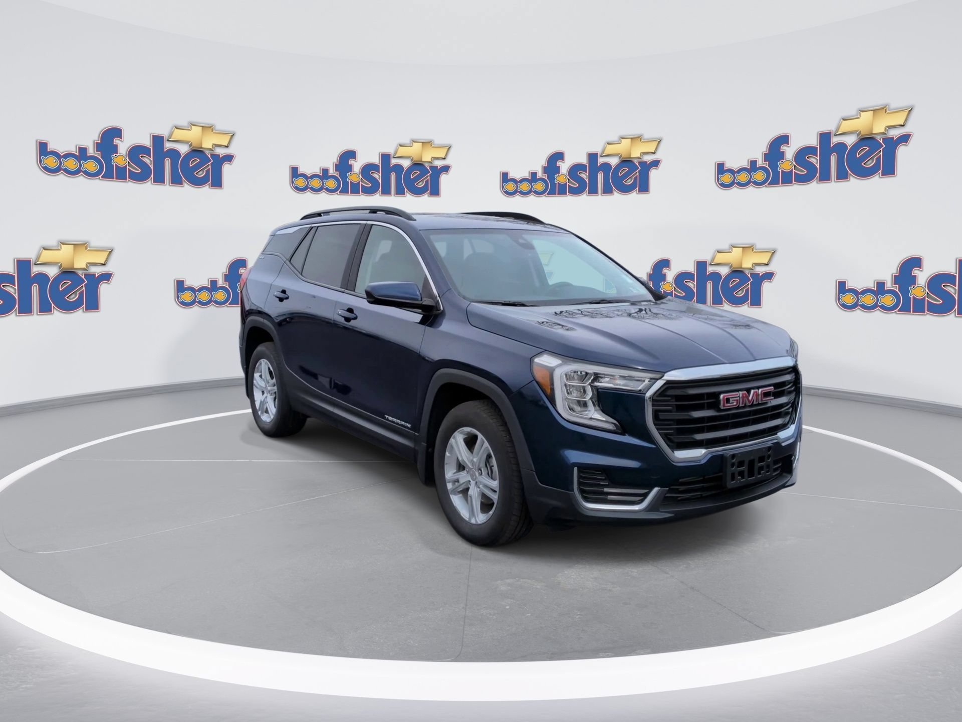 Certified 2022 GMC Terrain SLE w/ Driver Convenience Package AWD/4WD image 2