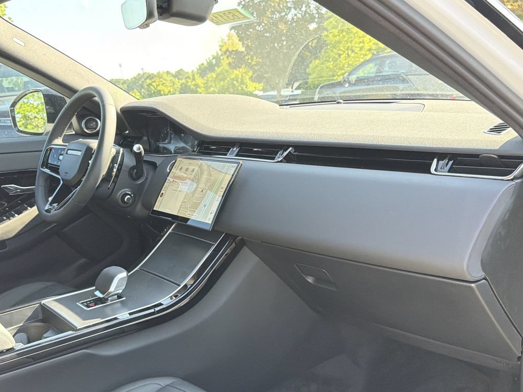 New 2026 Land Rover Range Rover Evoque S AWD/4WD image 17