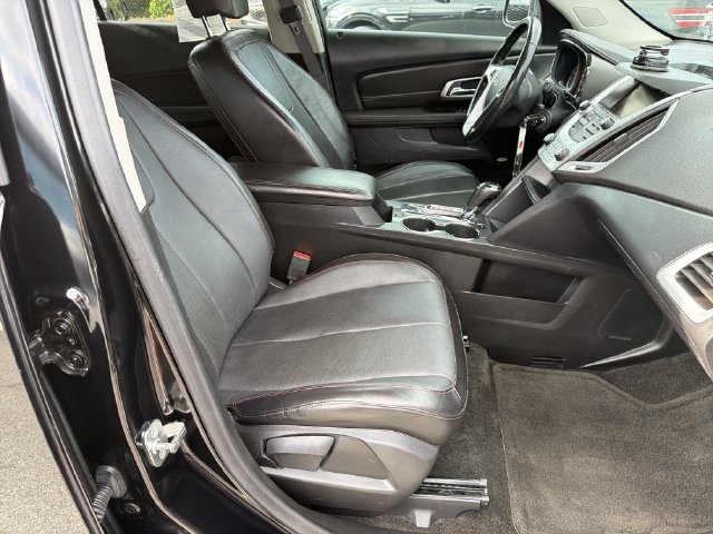 Used 2017 GMC Terrain SLT w/ Open Road Package FWD image 15