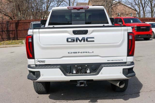 Used 2025 GMC Sierra 2500 Denali Ultimate AWD/4WD image 17