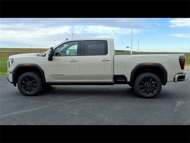 New 2026 GMC Sierra 2500 AT4 w/ AT4 Premium Plus Package image 5