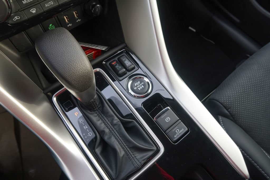 New 2026 Mitsubishi Eclipse Cross SE AWD/4WD image 33
