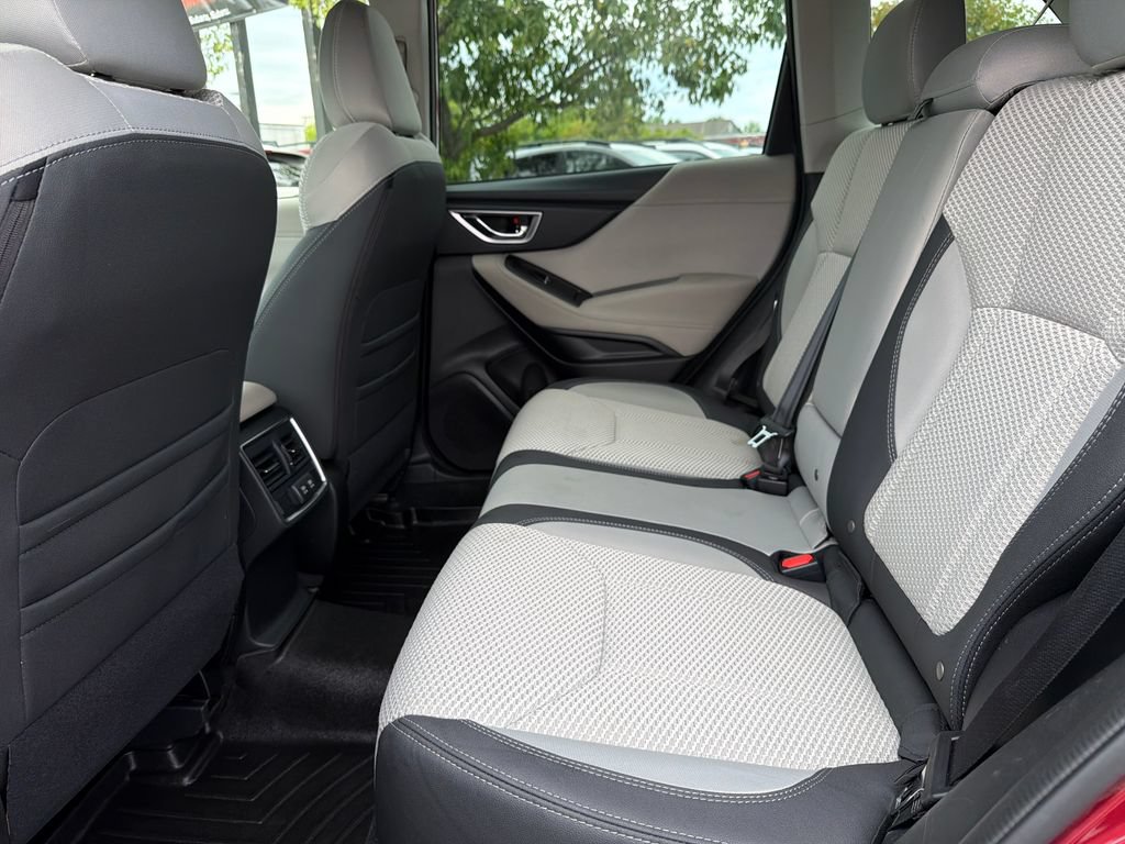 Used 2020 Subaru Forester Premium AWD/4WD image 25