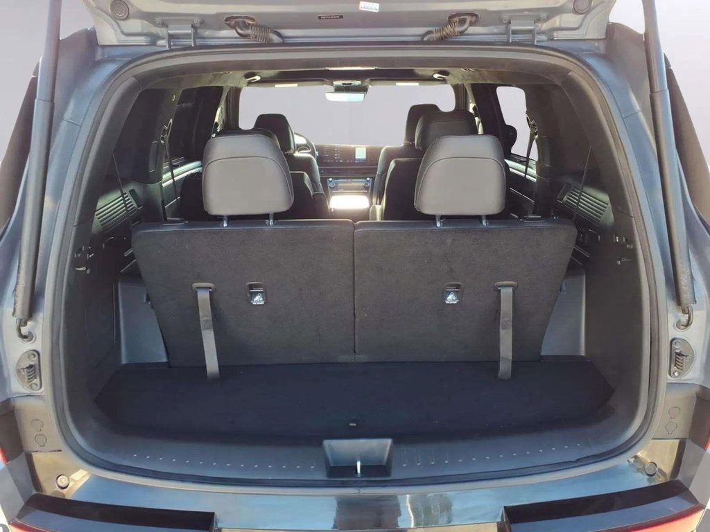 Used 2024 Hyundai Santa Fe Calligraphy image 10