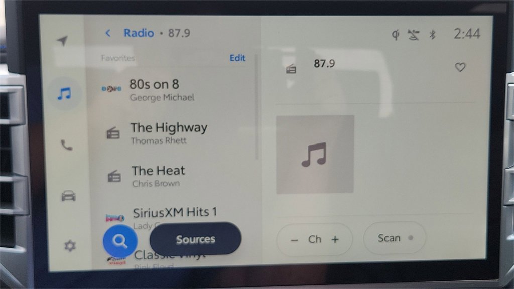 New 2025 Toyota Tundra Platinum image 16