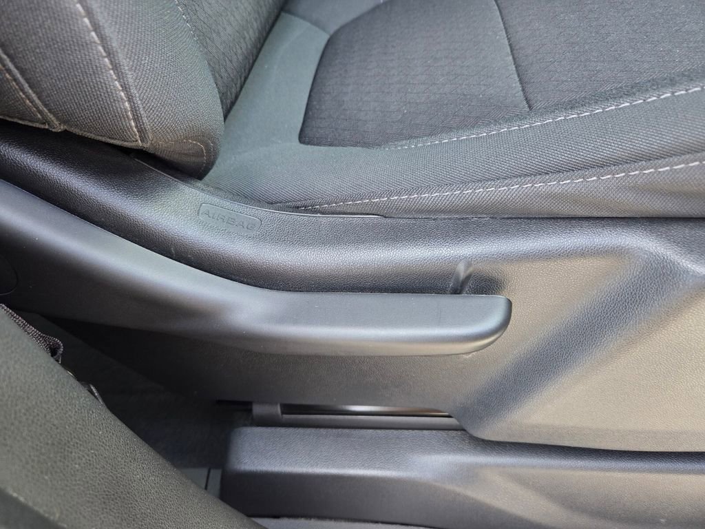 Used 2021 GMC Sierra 1500 Elevation image 17